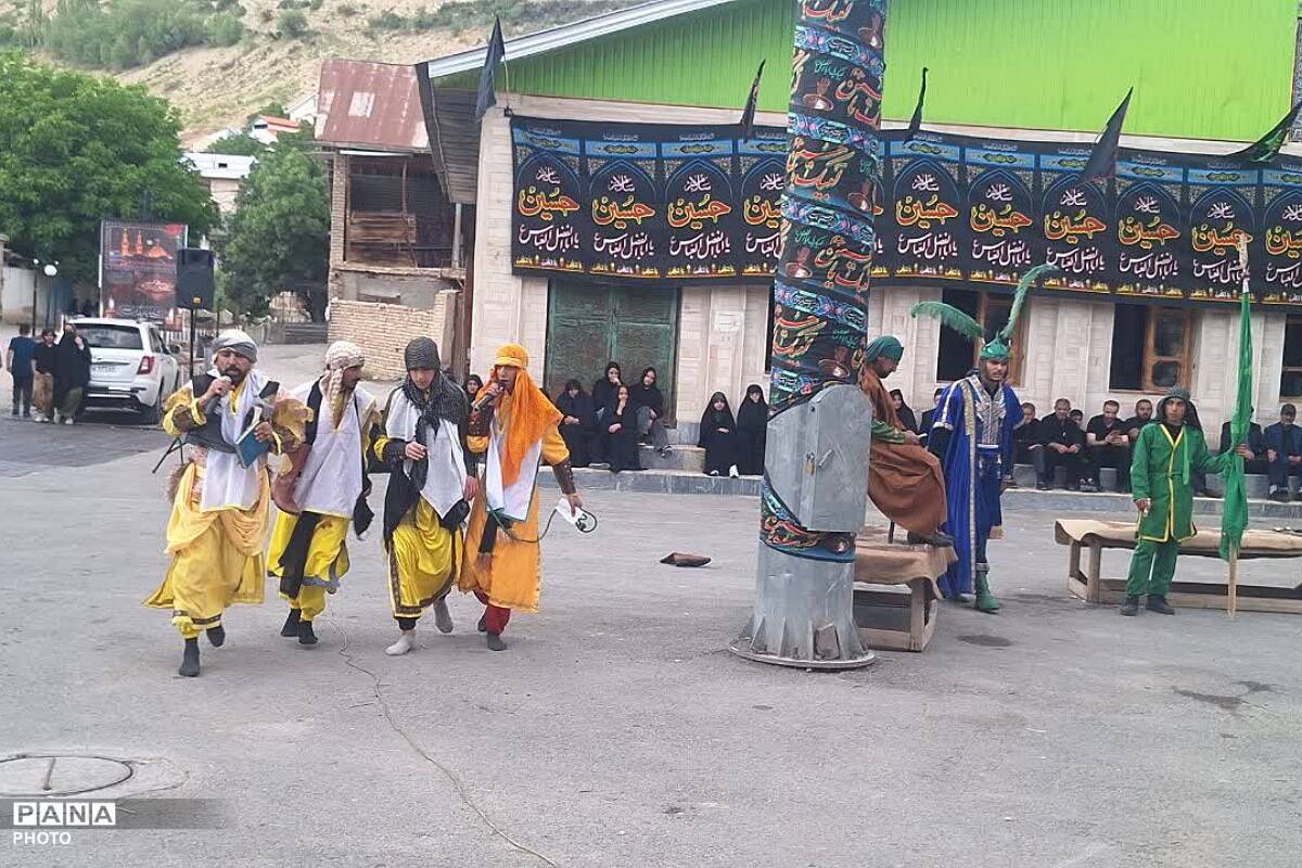 طنین نوای «یا حسین (ع)» در فیروزکوه؛ تعزیه‌خوانی سنتی در سوگ سید و سالار شهیدان
