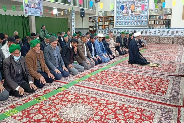اقامه نماز جماعت ظهر و عصر در روز ۲۲بهمن  شهر بار نیشابور