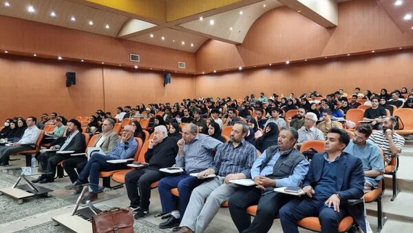 بزرگداشت پروفسور مریم میرزاخانی در دانشگاه آزاد واحد کرج