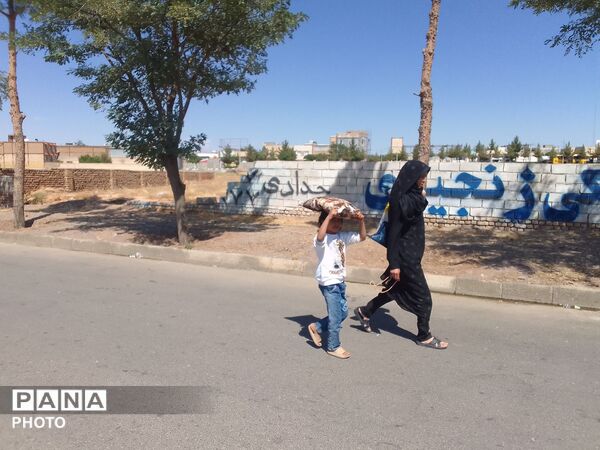 حضور پررنگ کودکان و نوجوانان در کاروان زیارتی پیاده