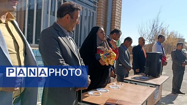 هنرستان کار و دانش رهبری میزبان مانور نمادین زلزله شد