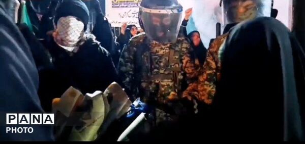 تجمع مردمی شهرستان کردکوی در تجدید بیعت با رهبر معظم انقلاب