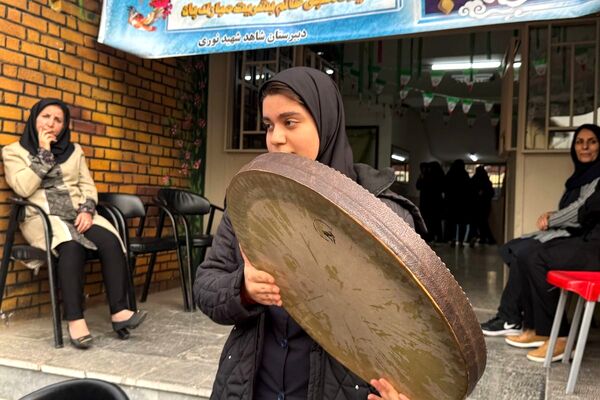 جشن میلاد با سعادت امام زمان (عج‌الله) در مدرسه شاهد‌شهید‌ نوری