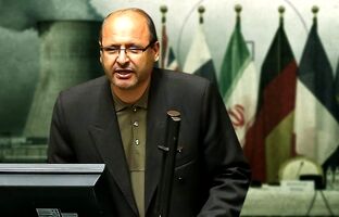 بخشایش اردستانی: شورای موقت رهبری تشکیل می‌شود/ ایران زمان اوج حملات را تغییر داد
