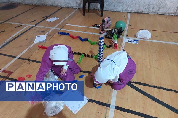 مسابقه دومینو دانش‌آموزان دختر مقاطع ابتدایی و متوسطه ناحیه سه شیراز 