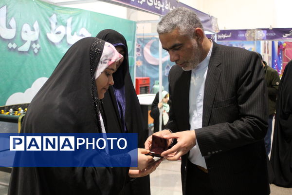 غرفه وزارت آموزش و پرورش در نمایشگاه‌ بین‌المللی قرآن کریم