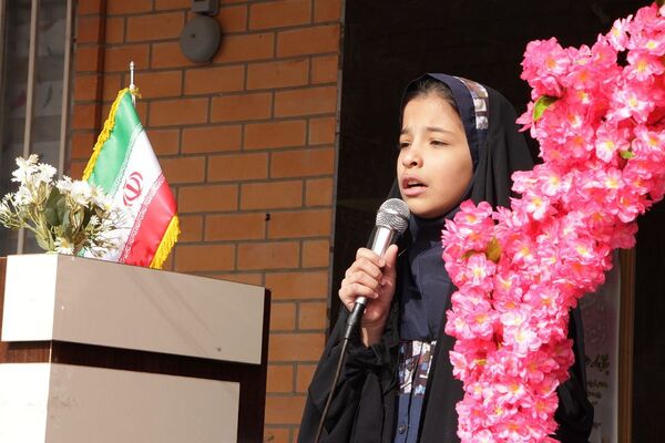 جشن نیکوکاری در مدرسه مهرآیین بهارستان۲