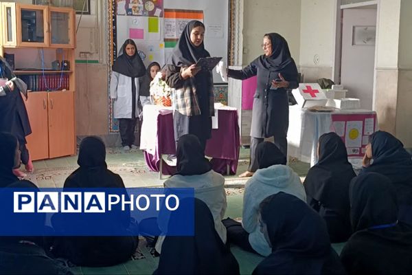 افتتاحیه سفیران سلامت همراه با صبحانه سالم 