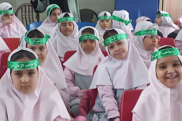 نوای زنگ انقلاب از مدرسه شهید سرافراز اسلامشهر برخاست