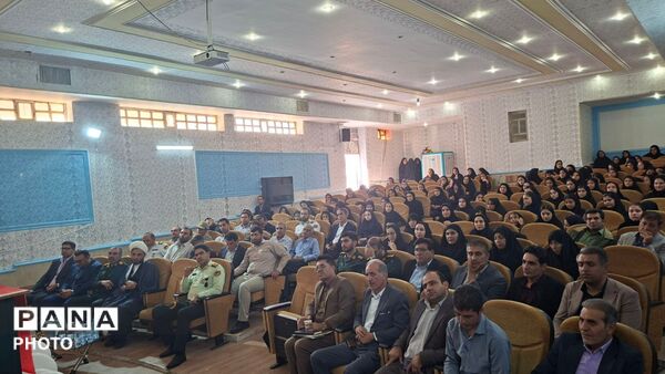 جشن بازگشایی مدرسه مکتب‌ الزهرا در شهرستان معمولان
