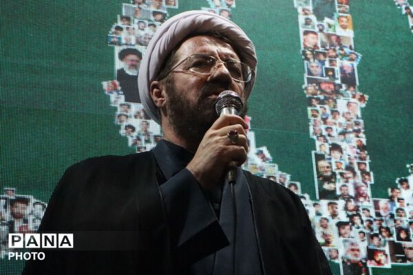 استقبال گرم مردم شهرستان قرچک،از سخنران برجسته کشوری
