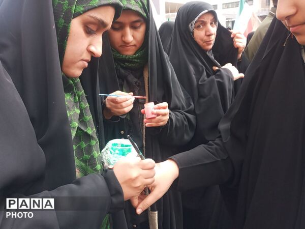 روز قدس و خیابان هایی که بار دیگر عزت وبصیرت مردم را به رخ جهانیان کشیدند