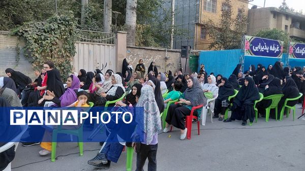 برگزاری جشن میلاد پیامبر (ص) و امام جعفر صادق (ع) در کرج