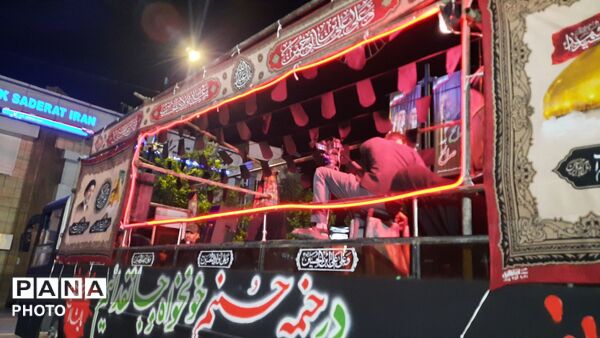 قاب پانا میزبان مراسم شب های محرم مسجد جامع نیشابور 
