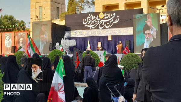اجتماع بزرگ عزاداران امام شهید آیت‌الله العظمی سید‌علی حسینی خامنه‌ای «ره» در میدان امام حسین«ع»اصفهان