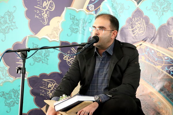 محفل انس با قرآن در مدرسه میثاق مکتب‌الصادق (ع) 