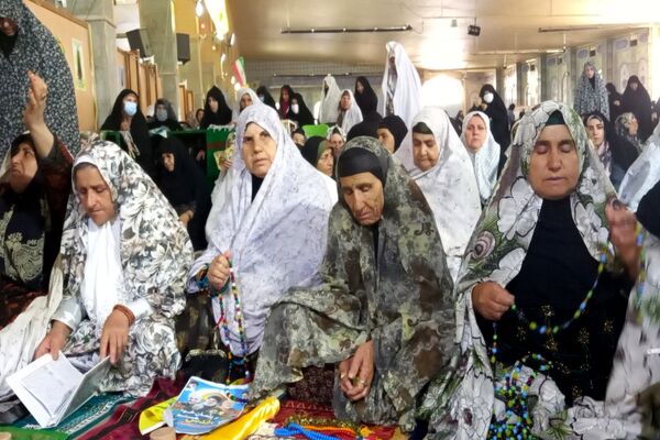 اقامه آخرین نماز جمعه ماه مبارک رمضان با حضور چشمگیر مردم یاسوج