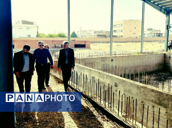 بازدید فرماندار شهرستان کاشمر از پروژه‌های عمرانی آموزش و پرورش شهرستان کاشمر 