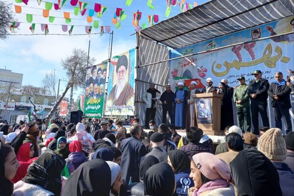 حماسه‌ مردم قروه در راه پیروزی انقلاب