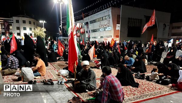 مراسم «اربعین قرآنی‌ترین رهبر جهان اسلام» در میدان شهدا مشهد 