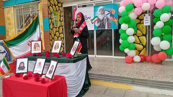 طلوع آگاهی در دل های کوچک؛ جشن روز دانش آموز در دبستان لطیفه