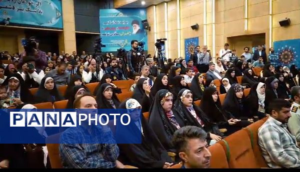 تقدیر از منتخبین مسابقات کشوری قرآن  نیروی انتظامی 