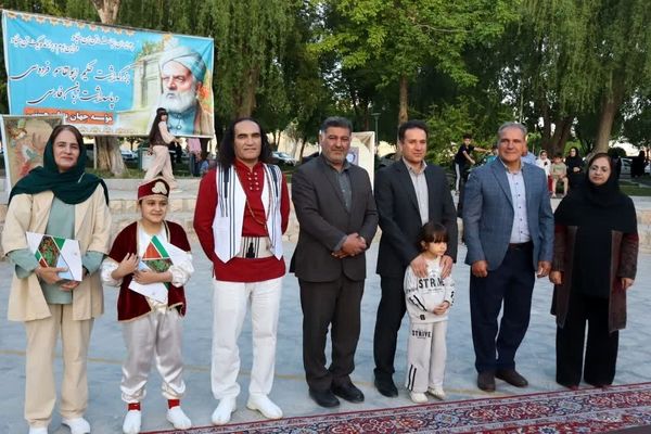 شاهنامه سند هویت فرهنگی و ملی ایران است