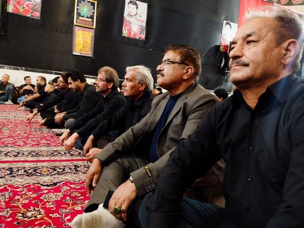 حضور پرشور مسئولان کاشمر در مراسم عزاداری شب سوم محرم روستای قلعه بالا