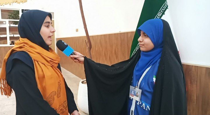 گروه سرود «بنات‌الحیدر» ابتکار من و دوستانم بود
