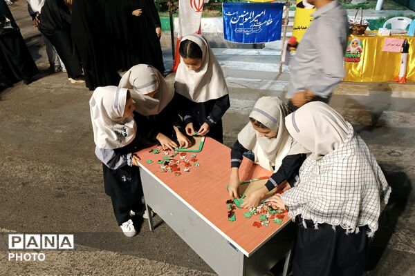  روز پرجنب‌وجوش دانش‌آموزان ورامین در غرفه آموزش و پرورش