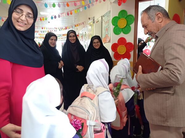 جشن شکوفه‌ها در گلوگاه 