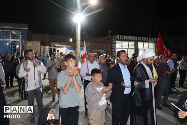 شب ۱۸۸ خروش انقلابی مردم درق؛ طنین فریاد استکبارستیزی در دارالمؤمنین