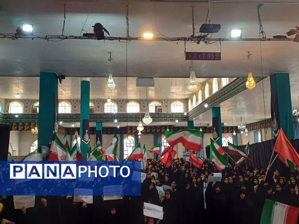 ویژه برنامه رهروان زینبی در آستان مقدس حضرت سیدان‌الکریمان 