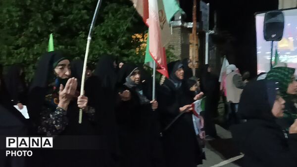 هشتاد و نه شب حضور در خیابان