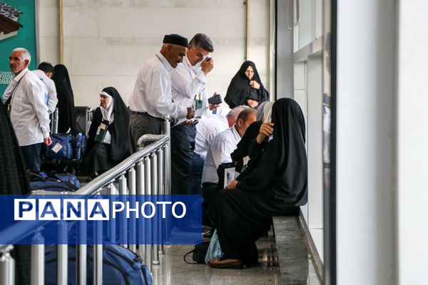 حجاج ارومیه‌ای راهی سرزمین وحی شدند