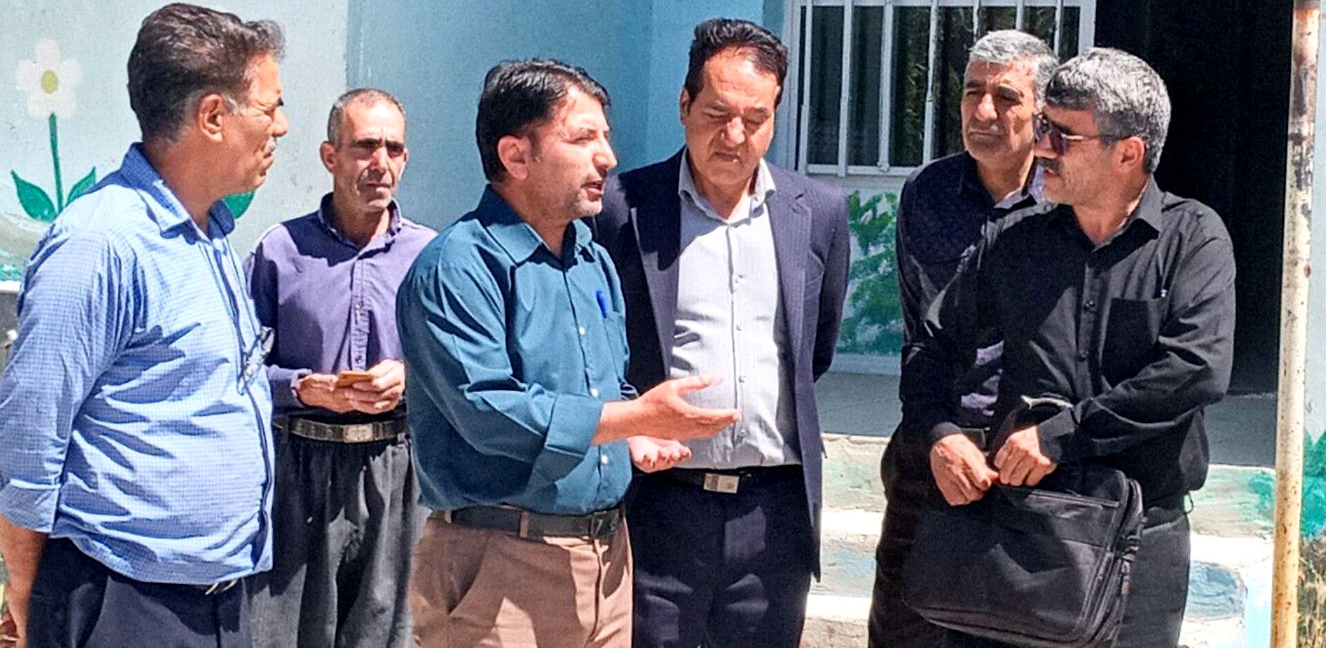 بازدید رئیس اداره آموزش و پرورش منطقه سردرود از مدارس روستاهای بخش بغراطی