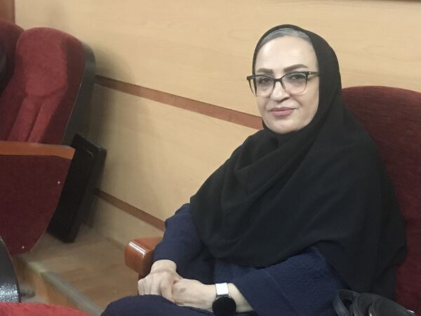 همایش تجلیل از مدیران و کارکنان نمونه شهرستان محمودآباد 
