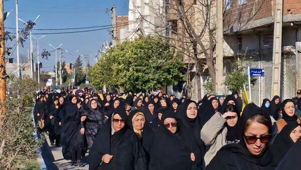 تشییع پیکر شهید ابوالفضل عرب در شهرستان گالیکش