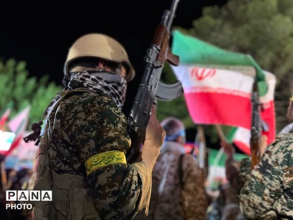 رژه باشکوه  جان‌فدایان امام رضایی در جاجرم هم‌زمان با شب ولادت امام رضا(ع) /1
