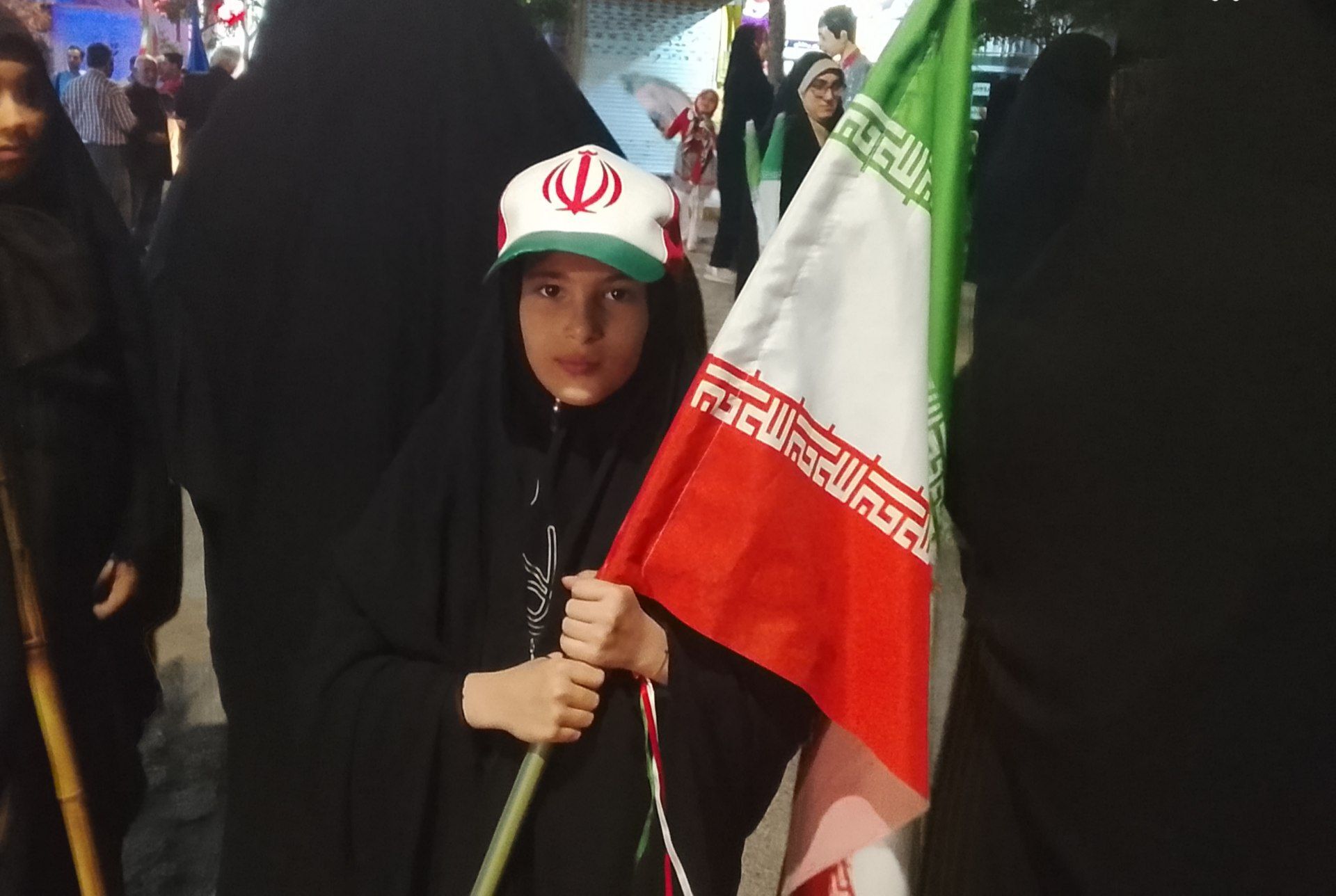 شب هفتاد و هشتم حضور شبانه در میدان جهاد شهر رشتخوار