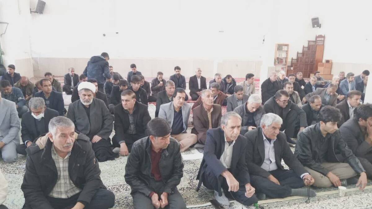مراسم یادبود 2 فرهنگی فقید کوهنانی در مصلای مسجدالنبی