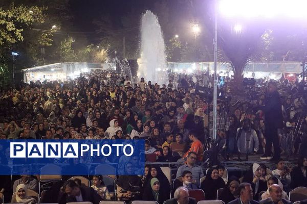 درخشش معلمان و دانش‌آموزان ورامینی در شب ششم جشنواره اقوام ایرانی