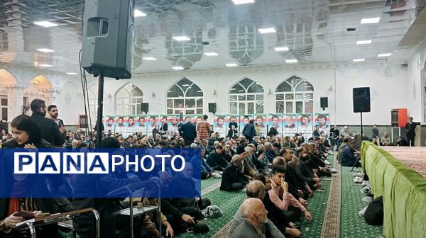 گرامیداشت حماسه  ۹ دی در کاشمر