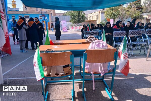 روزی که جوانه‌ها، اولین برگ‌های فصل تازه‌شان را باز کردند