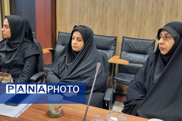 برگزاری جلسه تقدیر از فعالان ترویج فرهنگ اقامه نماز در بهارستان‌۲