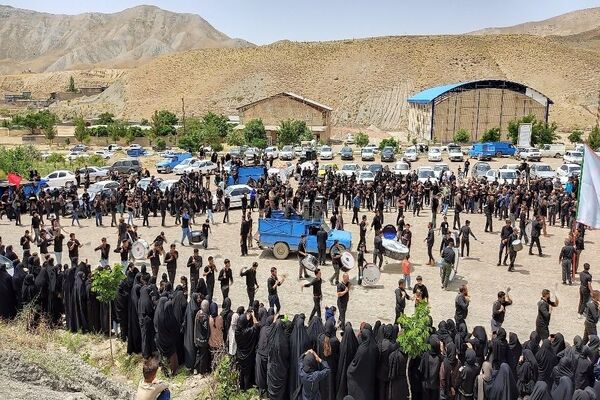 آیین باشکوه عزاداری امام حسین علیه السلام در روز عاشورای حسینی-۱