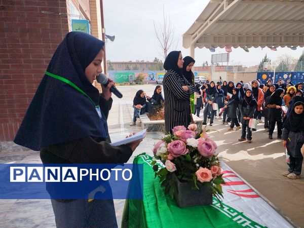 جشن میلاد امام زمان(عج) در دبستان فرهنگ فرازمند