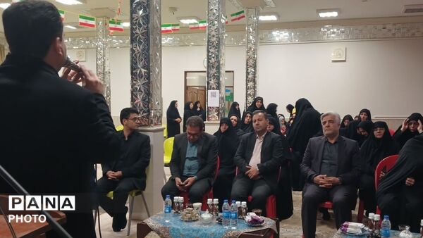 مراسم بزرگداشت چهلمین روز شهادت امام شهید امت و شهدای دبستان میناب 
