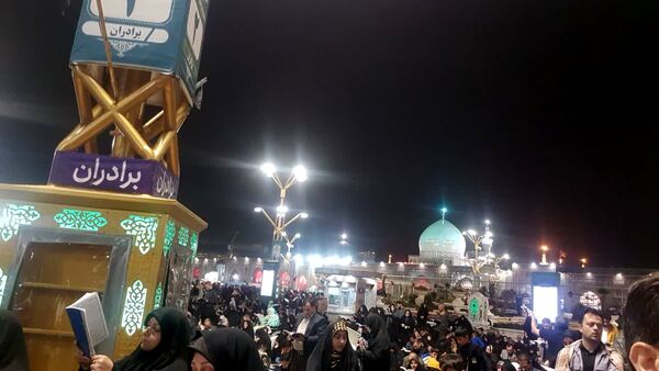 شکوه حضور زائران ومجاوران حرم مطهر رضوی در مراسم شب قدر نوزدهم ماه رمضان