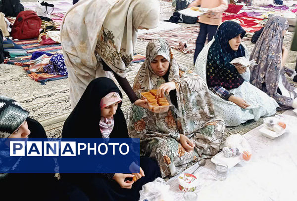 اعتکاف رمضانیه نوجوانان در قم